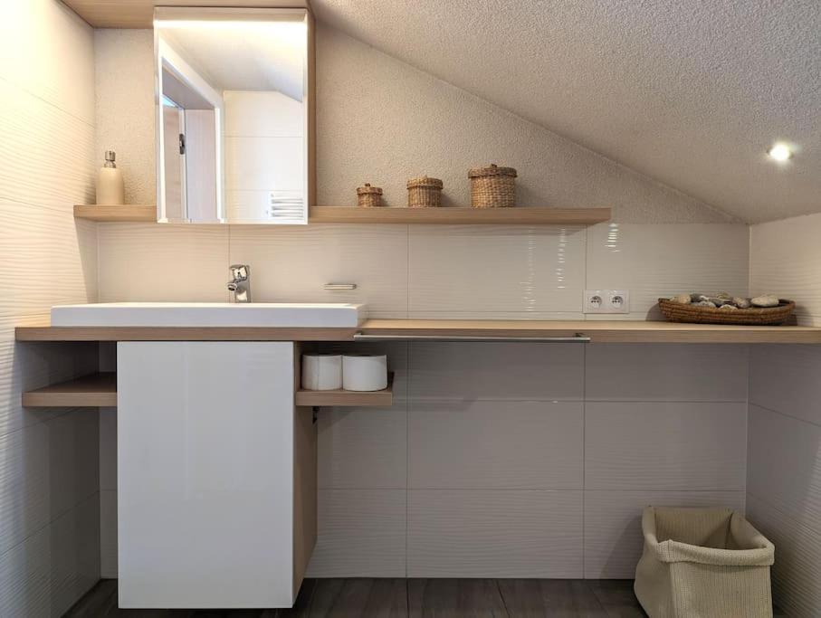 Dwupoziomowy Apartament Na Kazimierzu Apartment Krakow Luaran gambar
